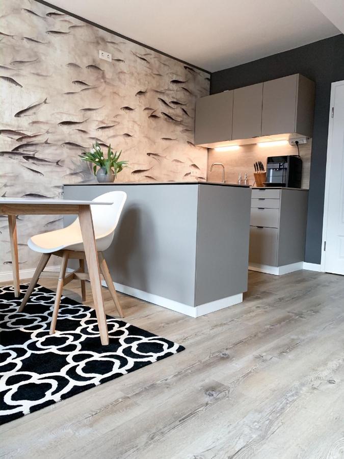 Living Boardinghouse Apartment